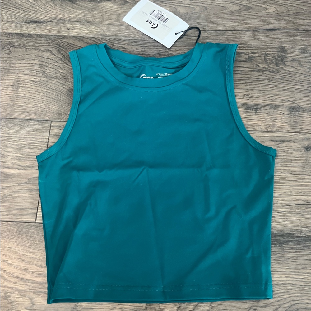 Zyia workout top